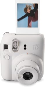 Camera Instax Mini 12 - FUJIFILM (Branco Marfim)