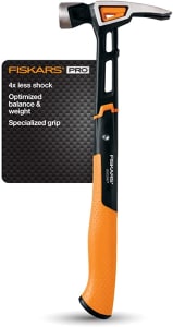 Fiskars 750230-1001 IsoCore 590 ml Martelo de Uso Geral, Ferramentas de Carpinteiro, Softgrip, Ranhura Magnética para Iniciante de Unhas, 39,4 cm, Pre