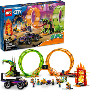 60339 LEGO® City Arena De Acrobacias De Giro Duplo; Kit De Construção (598 Peças)