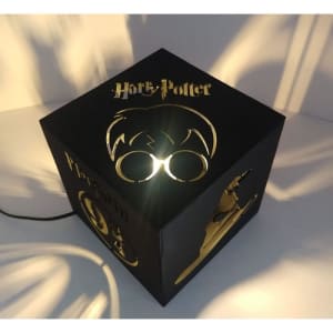 Luminária de mesa Abajur Cubo Harry Potter em mdf