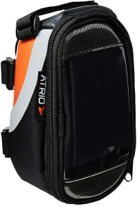 Bolsa com Porta Celular para Bicicleta Capacidade de 0,6L Impermeável com Touch Material em Poliéster e PVC Preto/Laranja Atrio - BI022