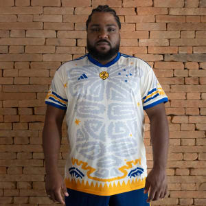 Camisa Adidas Cruzeiro Consciência Negra 23/24 