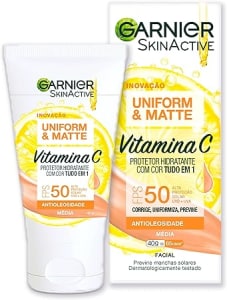 Protetor Hidratante Facial Garnier Uniform & Matte Vitamina C FPS 50 Cor Média, 40g