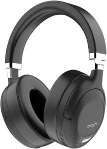 Bright, Fone de Ouvido Headphone Over-Ear, Cor Branco, Com Tecnologia de Cancelamento Ativo de Ruído, True Wireless Stereo, Resistente a Suor e Água, Possui Microfone Integrado e Ganchos de Silicone