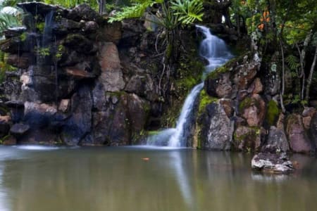 Pacote de Viagem Caldas Novas - Segundo Semestre 2022 - Aéreo + Hospedagem com Café da Manhã + Aluguel de Carro 