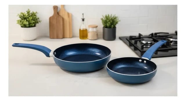 Kit Max Chef: Frigideira Cerâmica Antiaderente Indução Azul 24cm + Frigideira Azul 20cm