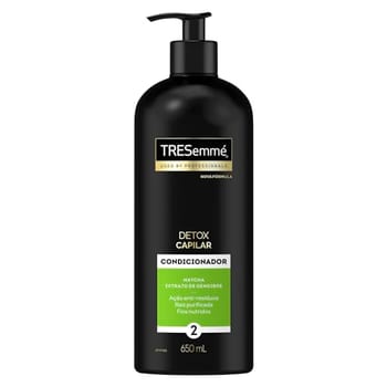 TRESemmé Detox Capilar Condicionador 650 ML
