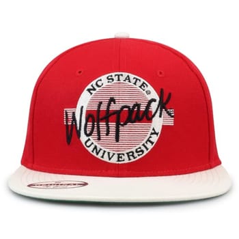 The Game Boné de aba reta tamanho único licenciado pela NCAA, NC State Wolfpack, vermelho/círculo