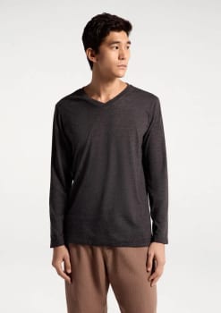 Camiseta Básica Masculina Manga Longa Gola V World Hering