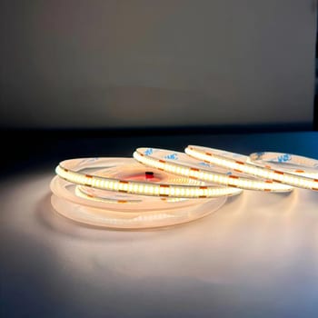 Fita Led Cob 5 Metros 15w 2700k Branco Quente Cod: ALUT001778 Alut By Avant