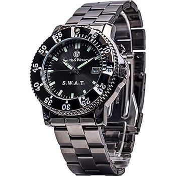Smith & Wesson Men's S.W.A.T. Watch, 3ATM, Stainless Steel Caseback, Glowing Hands, Back Glow, Tactical Watch, Precision Quart, Scratch Resistant