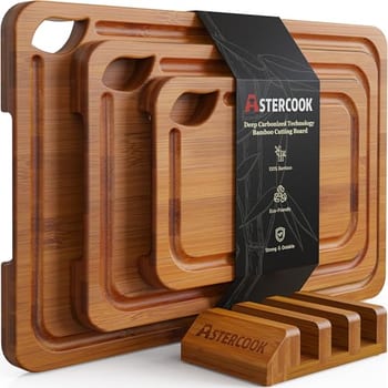 Astercook Tábuas de corte de bambu carbonizado profundo para cozinha com suporte de armazenamento de madeira, charcutaria reversível e tábuas de