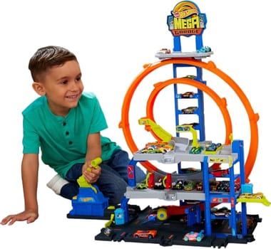 Kit Pista Hot Wheels Mega Garagem Mattel. Conjunto com elevador e estacionamento para vários veículos. Diversão e corridas para crianças a partir de 4