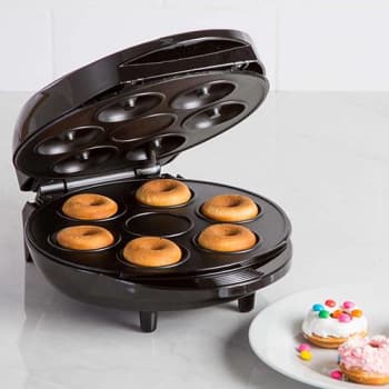 Maquina De Donuts Fun Kitchen Preto - 600W