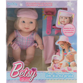 Boneca Betsy Doll - Um Dia na Praia Rosa - Candide